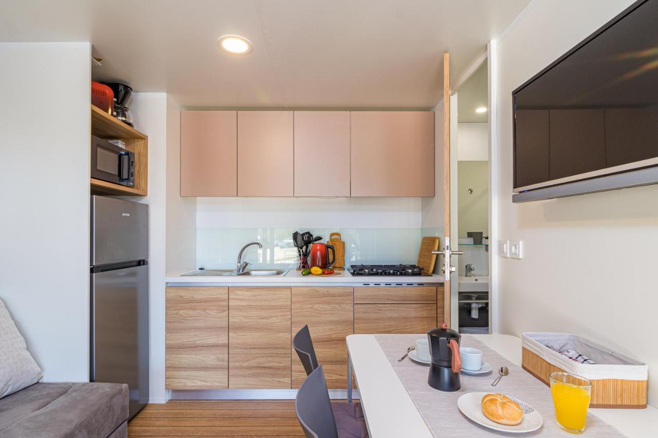 Hemy Casa - Lux Mobile Homes Rovinj Extérieur photo